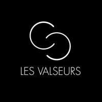 Les Valseurs